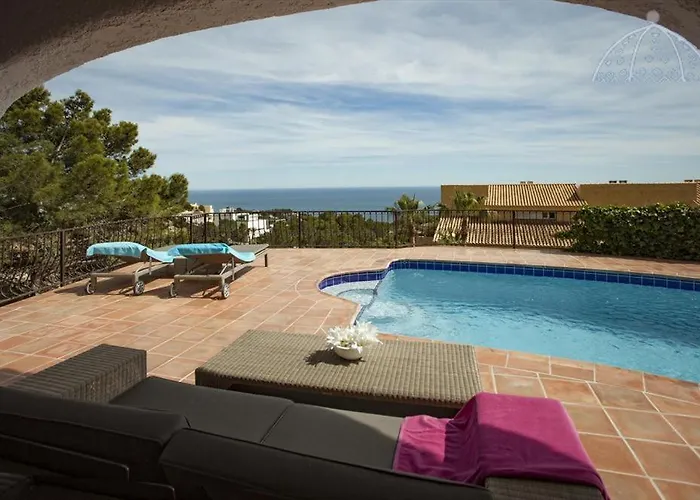 Lola Altea